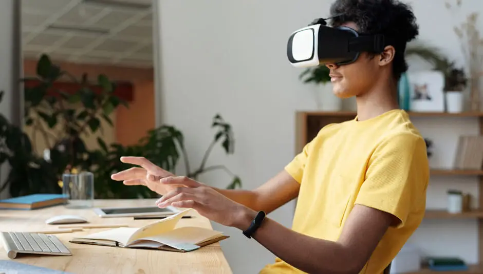 Using Technology to Help the Lorem Ipsum blog 02 free img